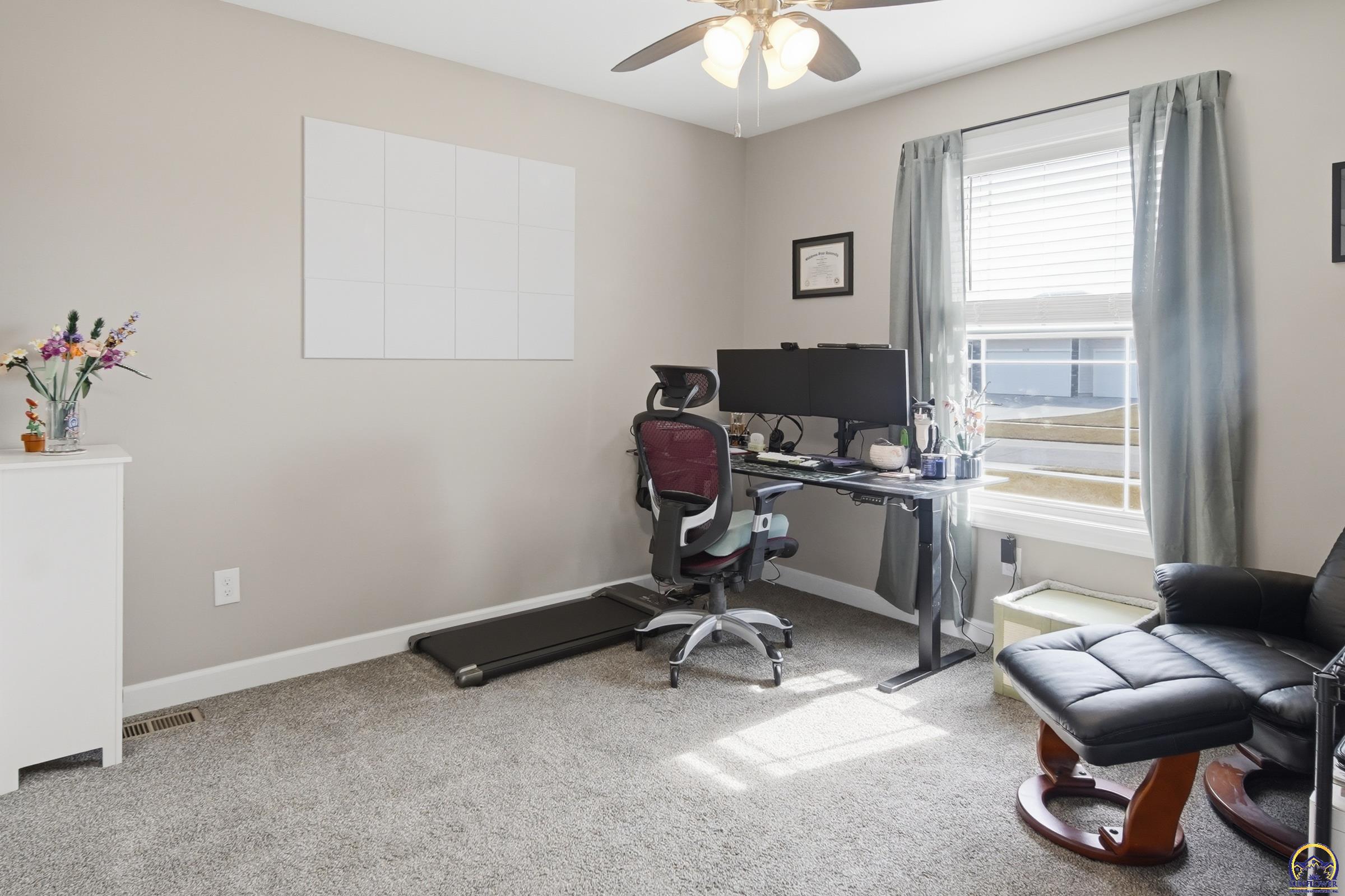 3334 Southwest 43rd Street Topeka, KS 66610 - Photo 18 of 32