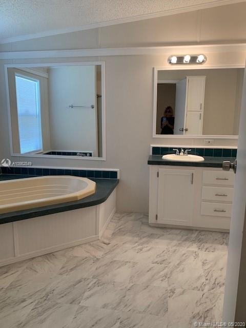 1560 Southwest 65th Avenue Boca Raton, FL 33428 - Photo 5 of 11