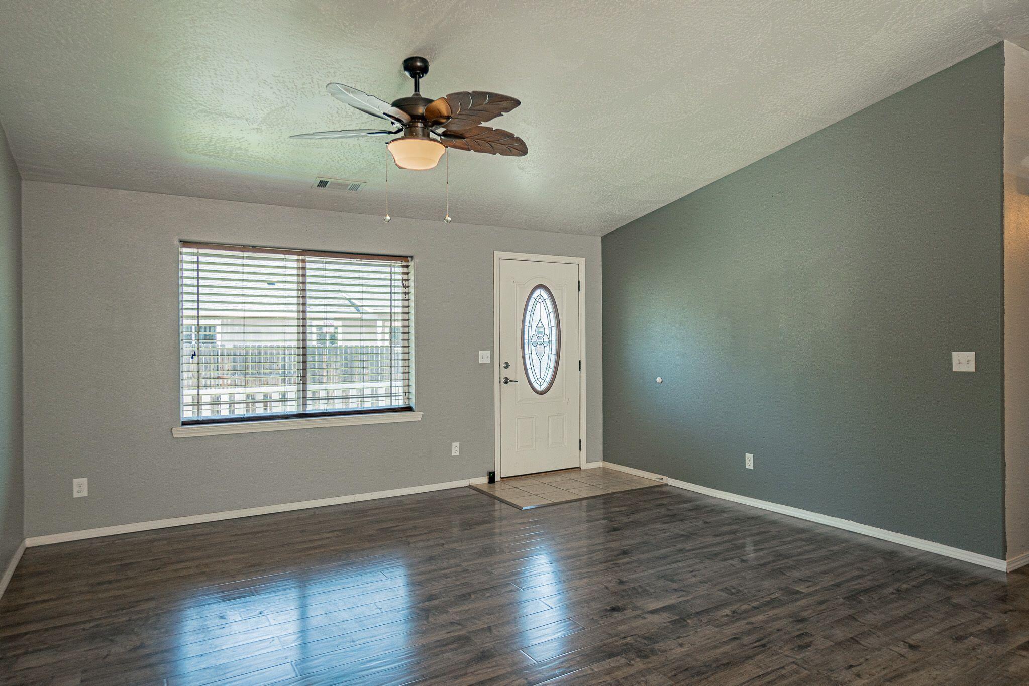 1539 Thomas Road Medford, OR 97501 - Photo 9 of 19 mO8jSOkr