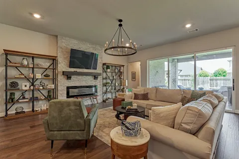 $899,000 | 24934 Gingerbush Lane, Tomball, TX 77375