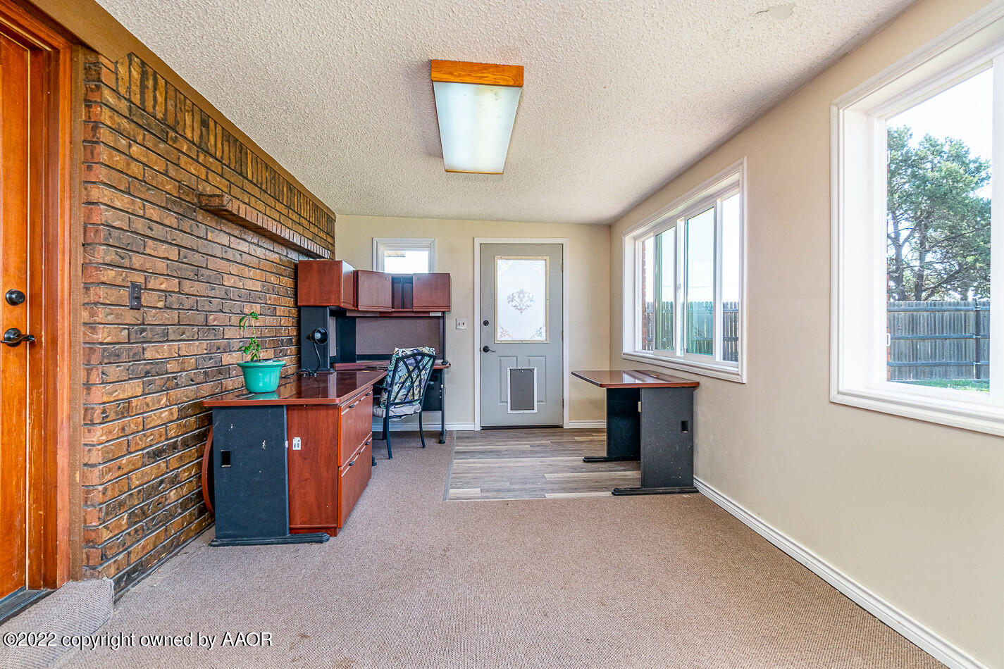 8780 County Line Road Fritch, TX 79036 - Photo 26 of 48 a view of living room and window