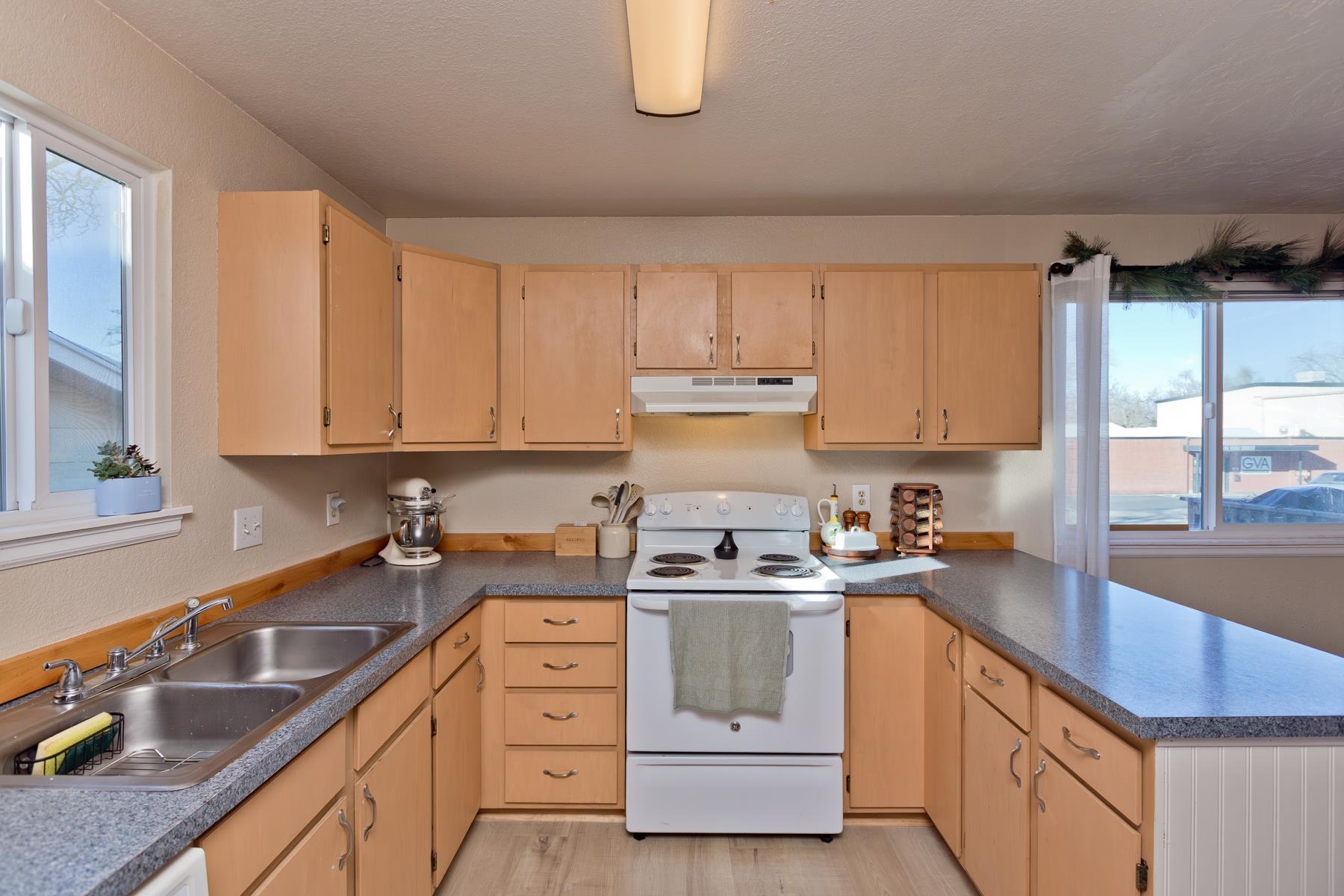 1610 North 15th Street Grand Junction, CO 81501 - Photo 12 of 33