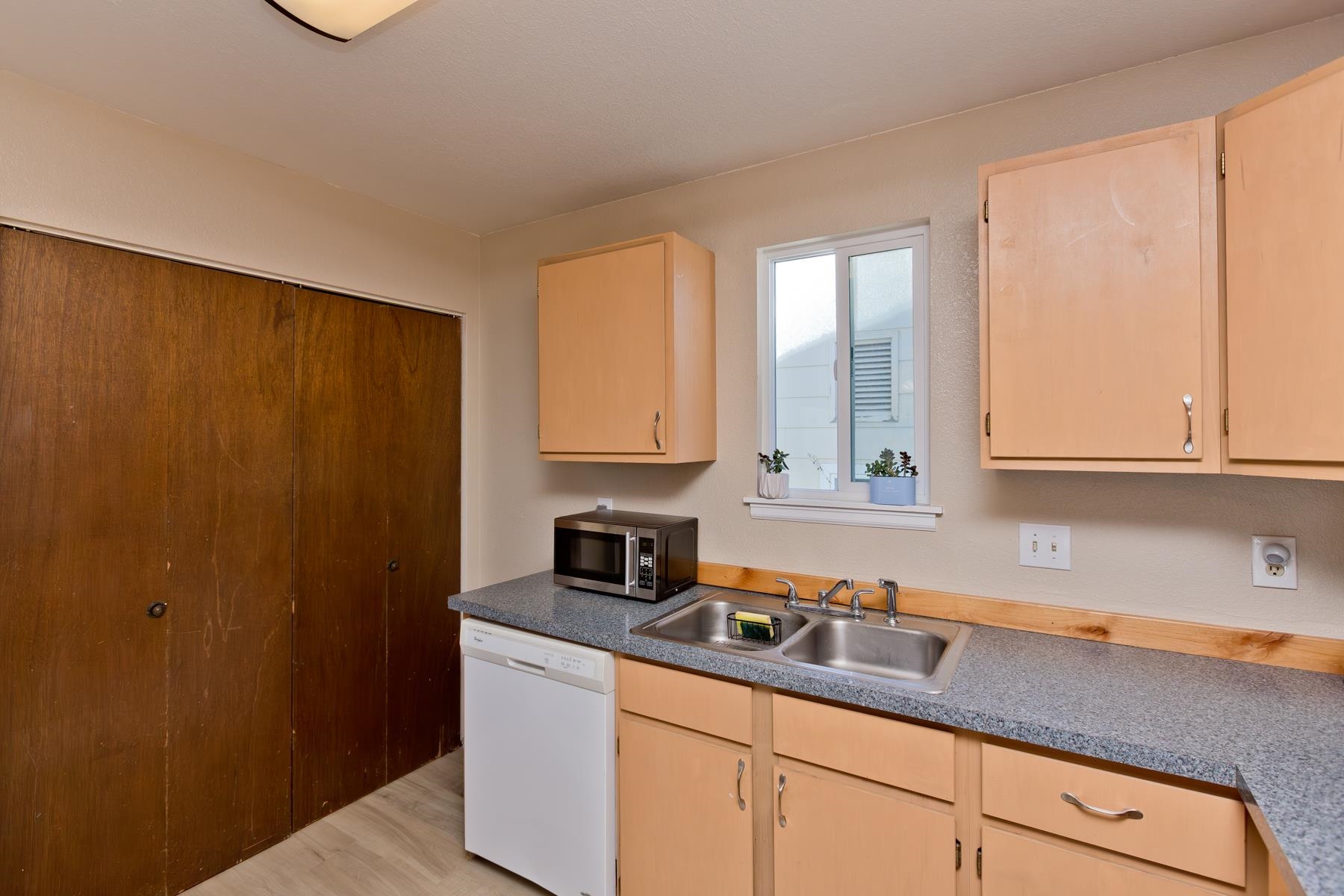 1610 North 15th Street Grand Junction, CO 81501 - Photo 14 of 33