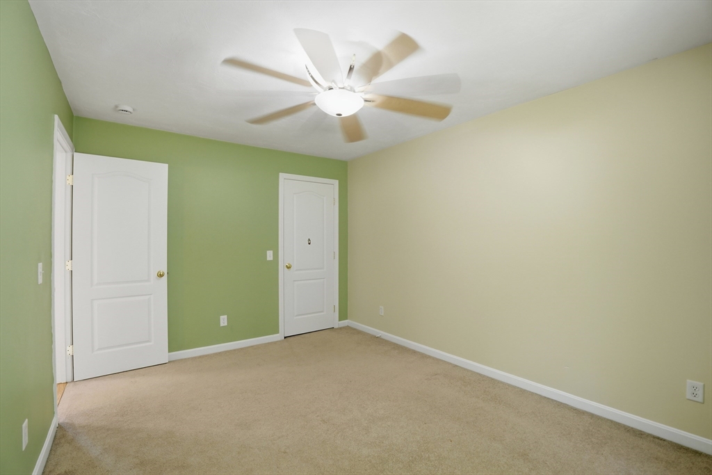 20 Duluth Street Worcester, MA 01604 - Photo 31 of 39