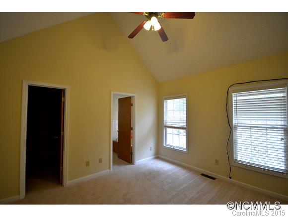 164 Thistle Ridge Clyde, NC 28721 - Photo 10 of 16