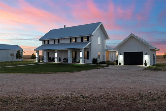 $580,000 | 3370 Drill Stem Road, Levelland, TX 79336