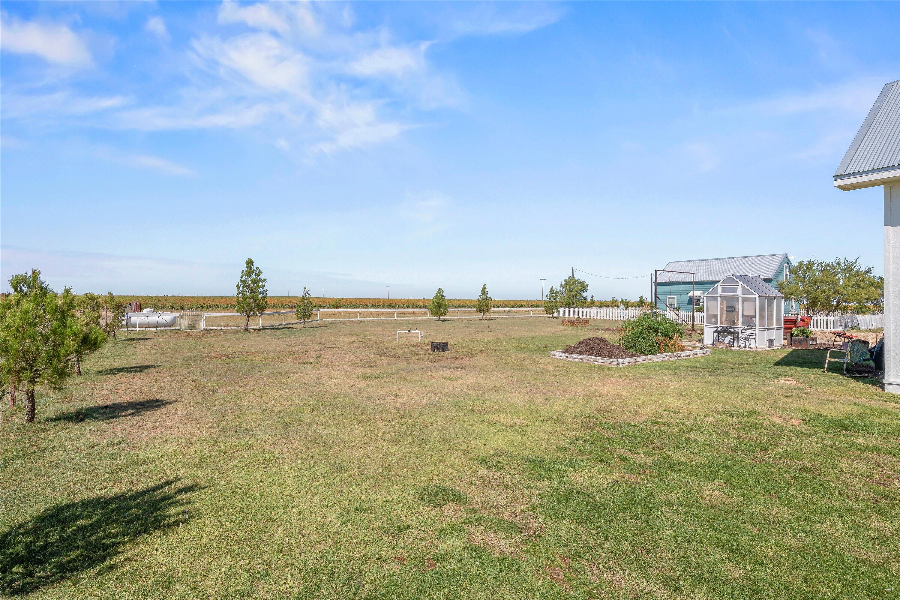 3370 Drill Stem Road Levelland, TX 79336 - Photo 10 of 59 a view of pool and ocean