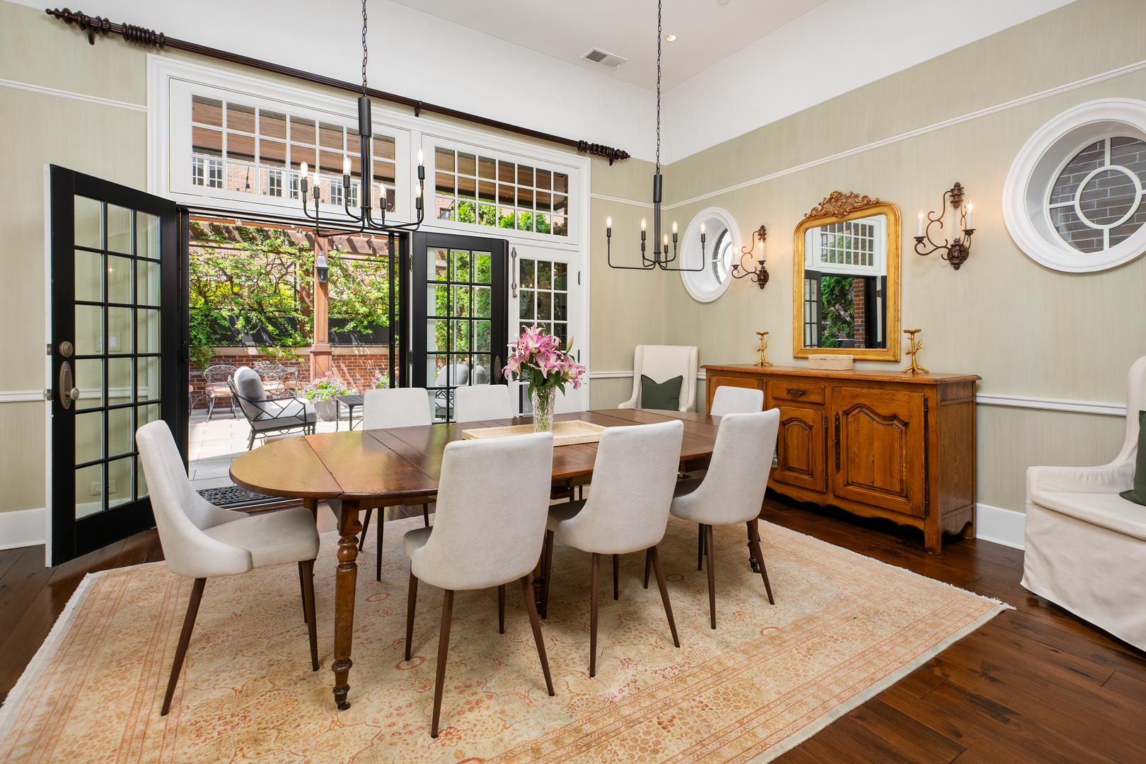 446 West Huron Street Chicago, IL 60654 - Photo 14 of 45 a view of a dining room with furniture window and wooden floor