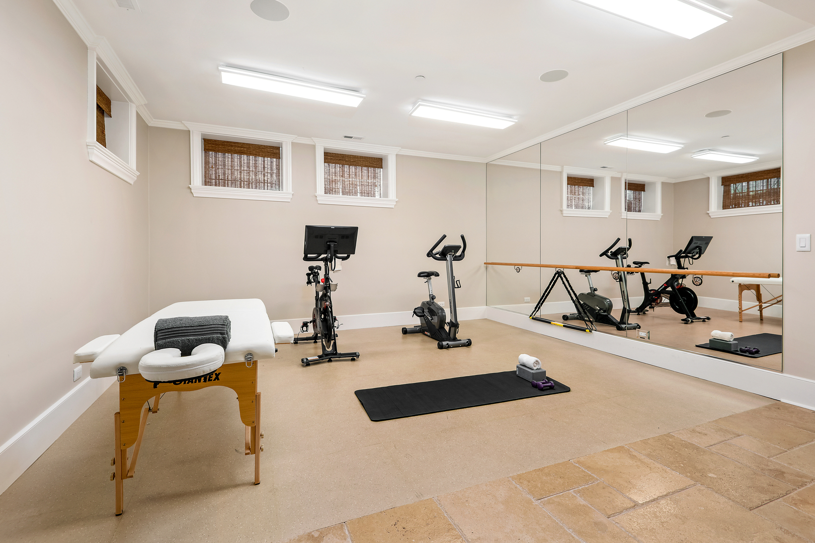 446 West Huron Street Chicago, IL 60654 - Photo 40 of 45 a room with gym equipment and view of living room
