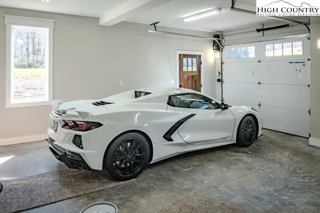 $1,250,000 | 118 Linville River Drive, Linville, NC 28646