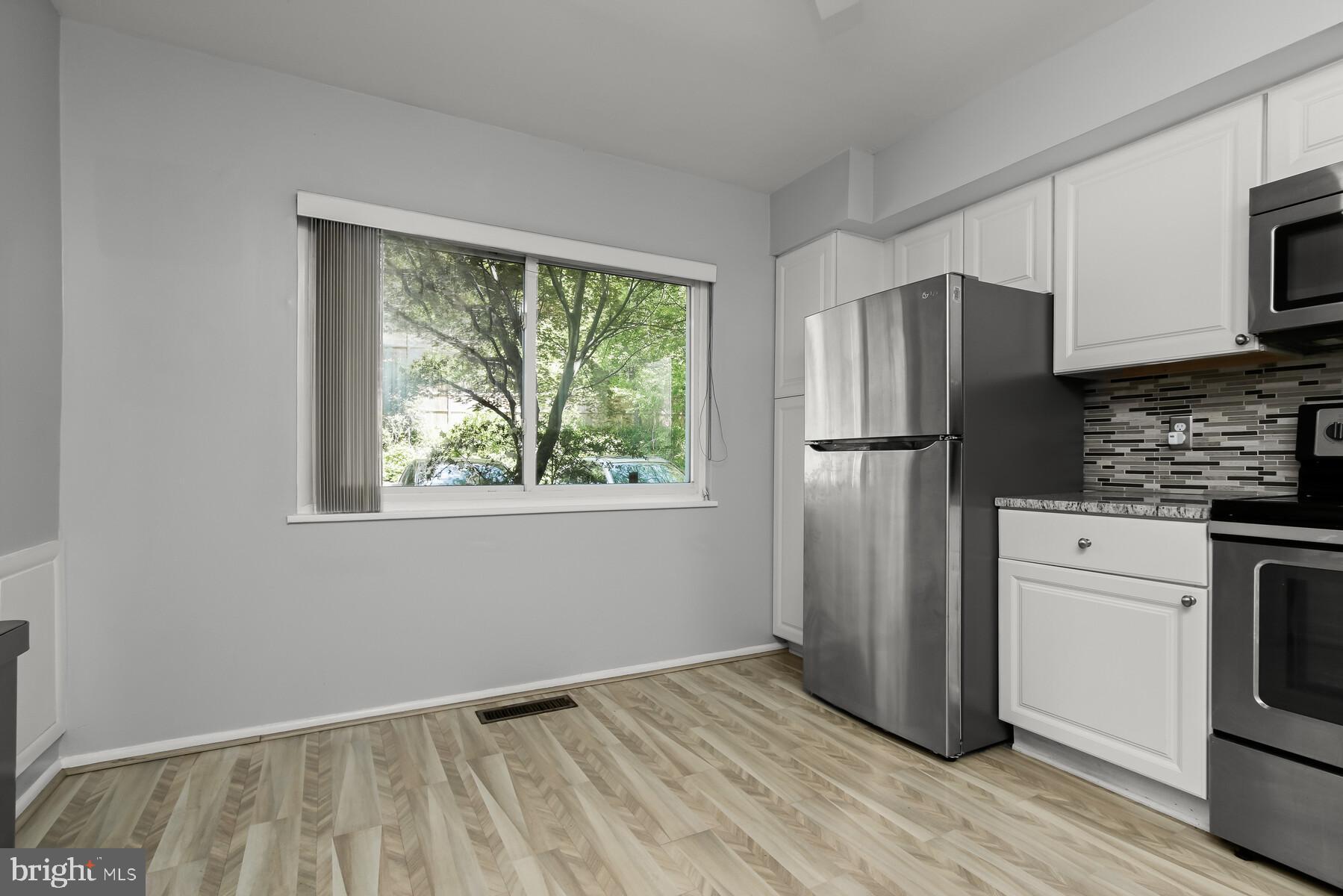 136 New Mark Esplanade Rockville, MD 20850 - Photo 18 of 66