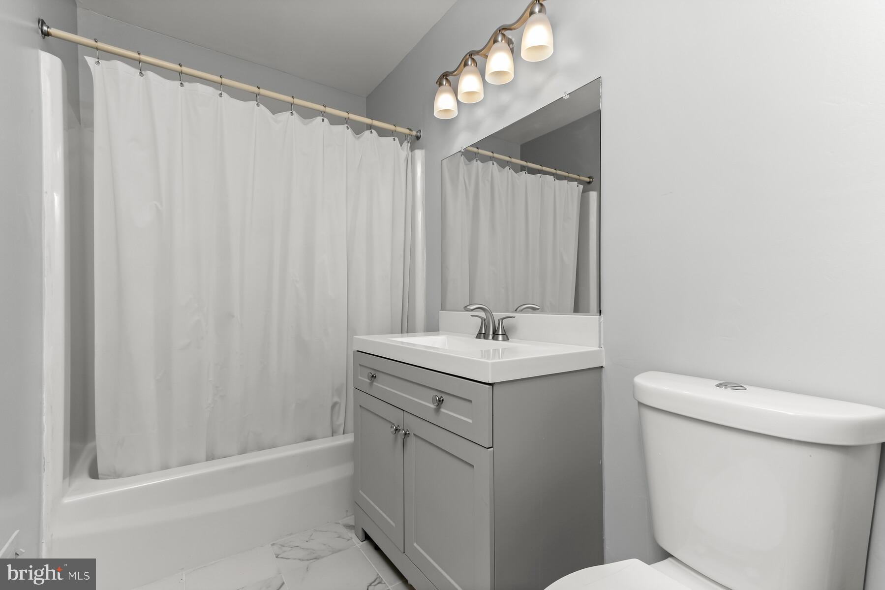 136 New Mark Esplanade Rockville, MD 20850 - Photo 22 of 66