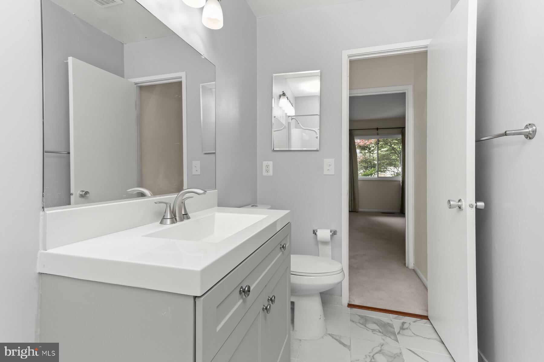 136 New Mark Esplanade Rockville, MD 20850 - Photo 23 of 66