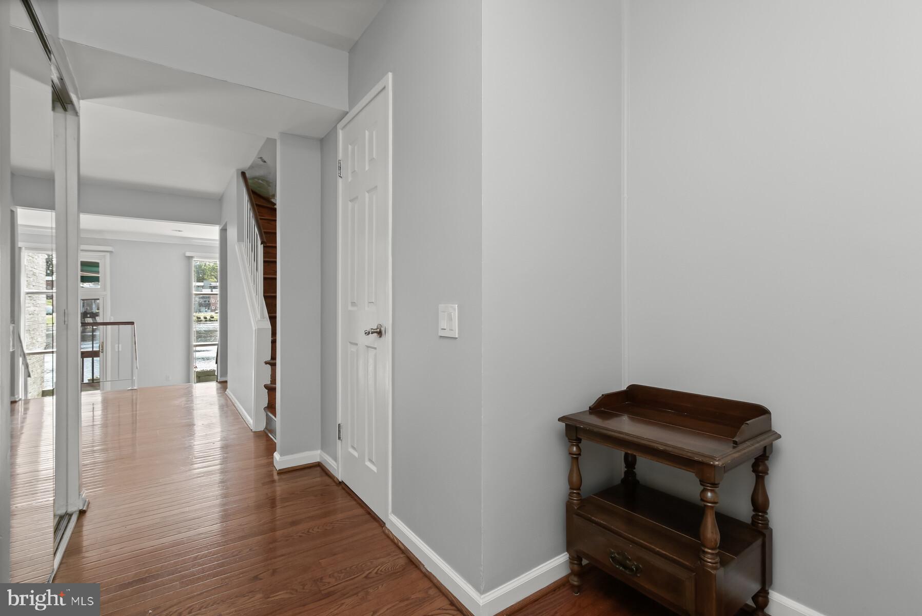 136 New Mark Esplanade Rockville, MD 20850 - Photo 5 of 66