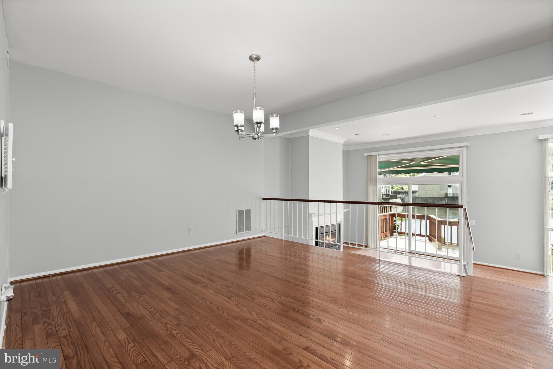 136 New Mark Esplanade Rockville, MD 20850 - Photo 10 of 66