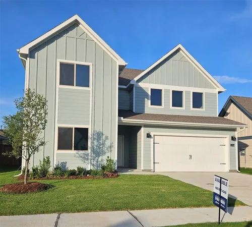 $2,700 | 11304 West Pond Drive, Providence Village, TX 76227