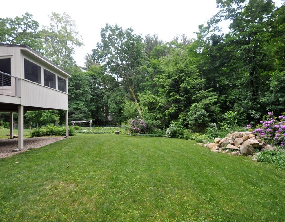 13 Old Concord Road Lincoln, MA 01773 - Photo 14 of 17