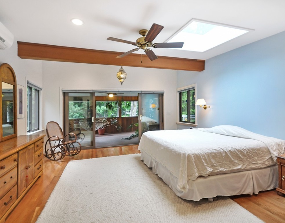 13 Old Concord Road Lincoln, MA 01773 - Photo 7 of 17