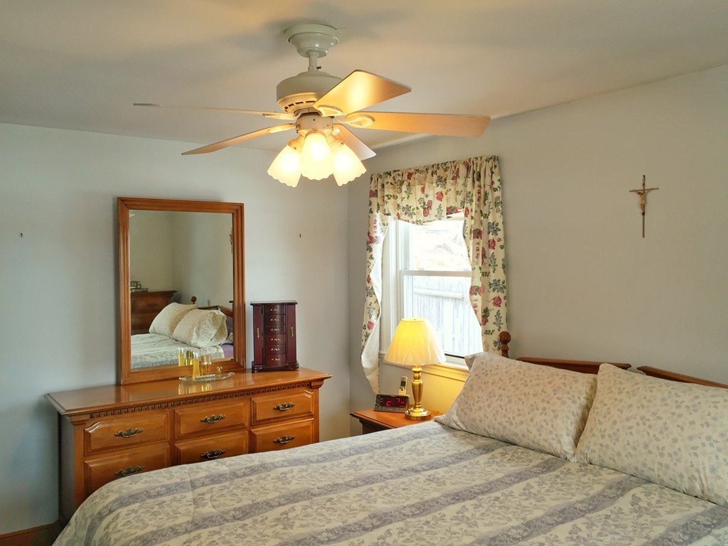 35 Bird Road Norwood, MA 02062 - Photo 21 of 24 Gallery Image 21