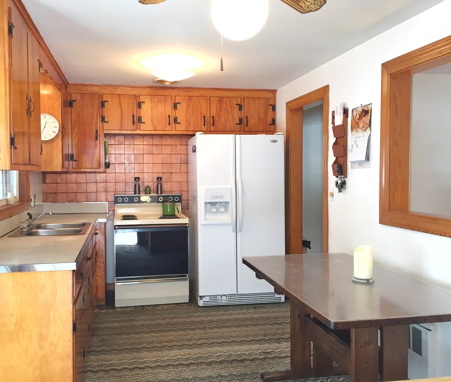 35 Bird Road Norwood, MA 02062 - Photo 10 of 24 Gallery Image 10