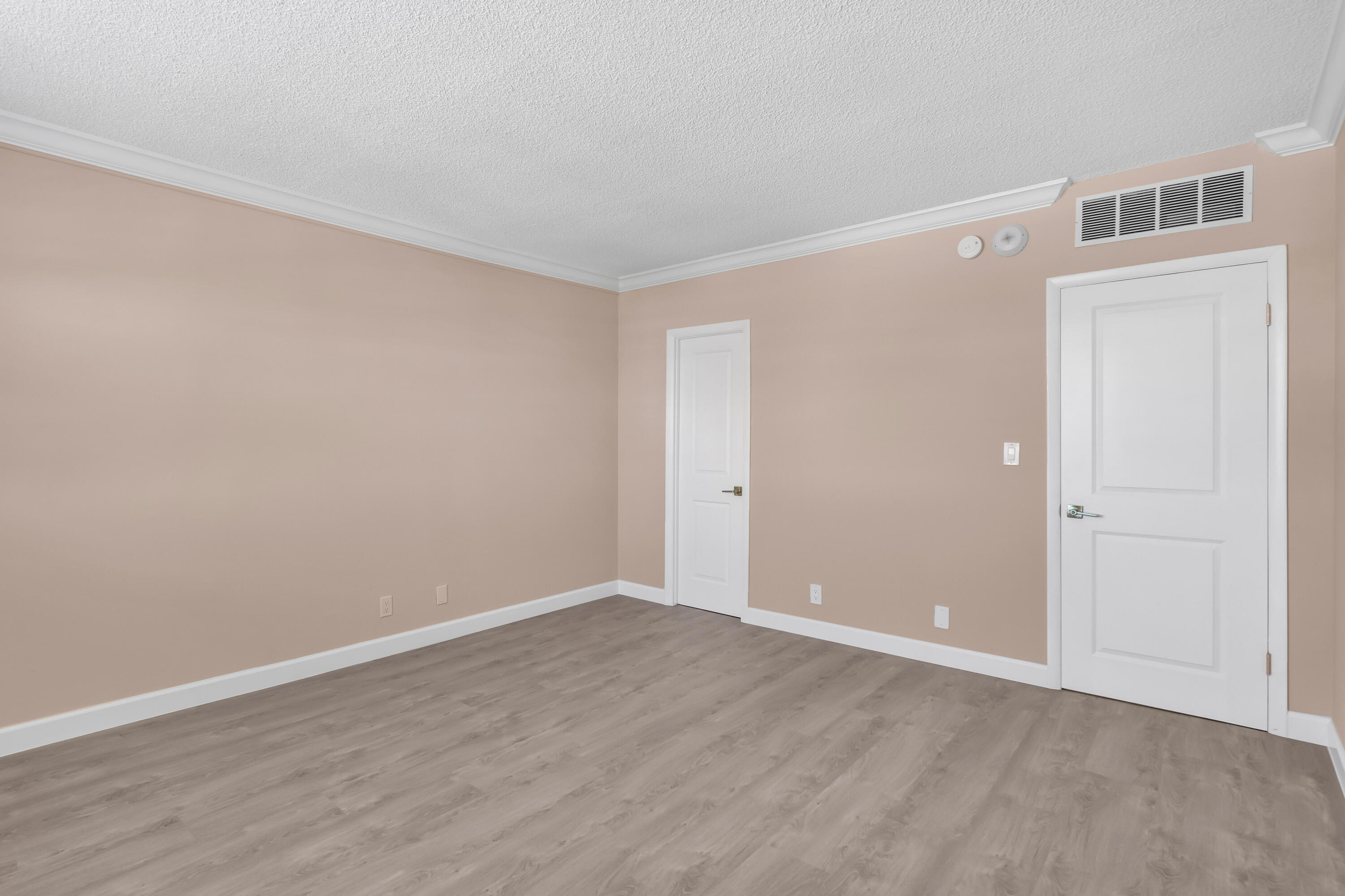 2851 South Ocean Boulevard, Unit 86 Boca Raton, FL 33432 - Photo 13 of 25 2851socean-45