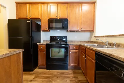 $225,000 | 8501 Burnham Lane, Unit 6, Nashville, TN 37211