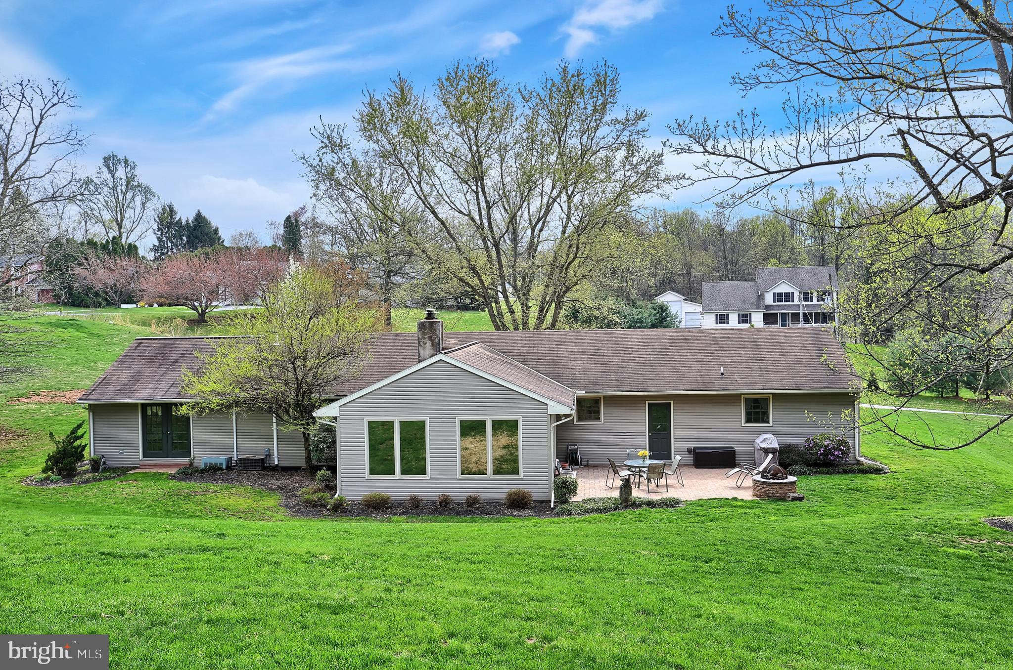 580 Nauvoo Road Lewisberry, PA 17339 - Photo 4 of 51