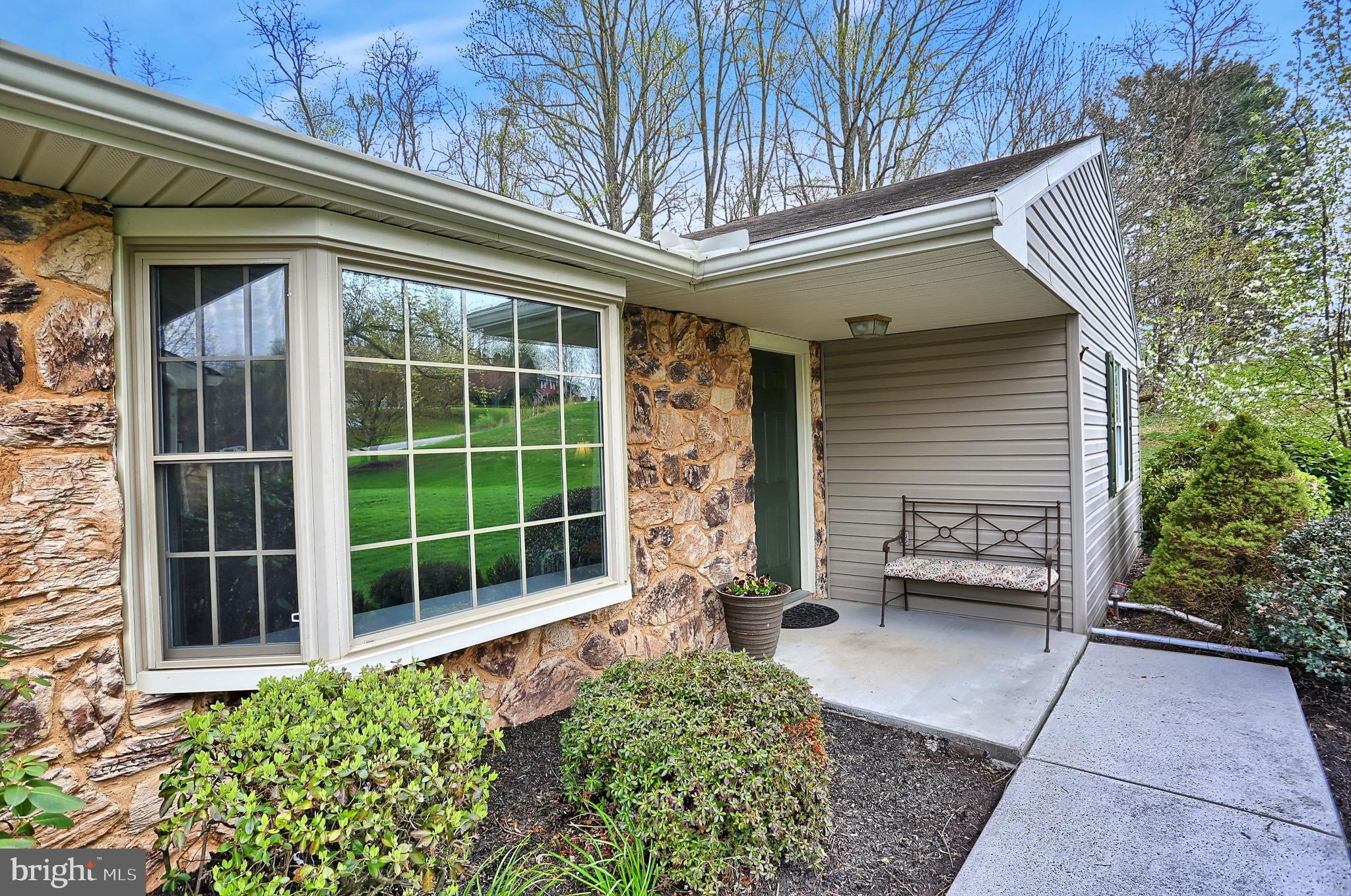 580 Nauvoo Road Lewisberry, PA 17339 - Photo 7 of 51