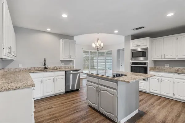 $409,900 | 408 Gaddy Street, Farmersville, TX 75442