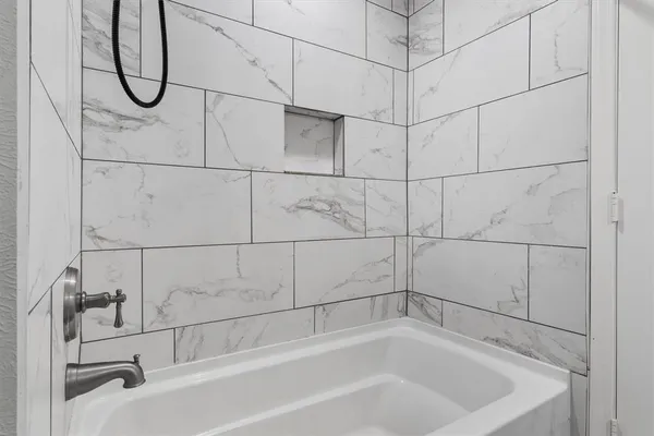 $409,900 | 408 Gaddy Street, Farmersville, TX 75442