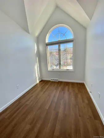 $3,298 | 64 Roundtree Court, Beacon, NY 12508