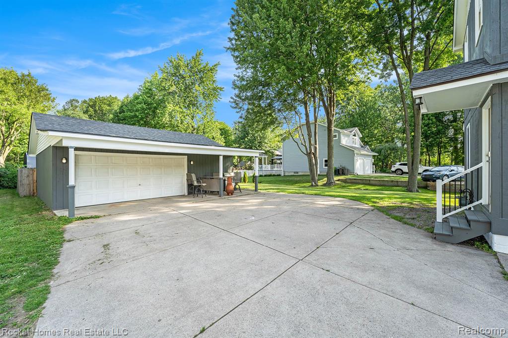 47429 Sugarbush Road Chesterfield, MI 48047 - Photo 4 of 28