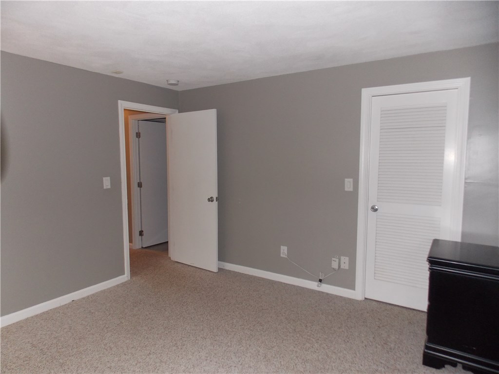 5 Wake Robin Road, Unit 202 Lincoln, RI 02865 - Photo 10 of 16
