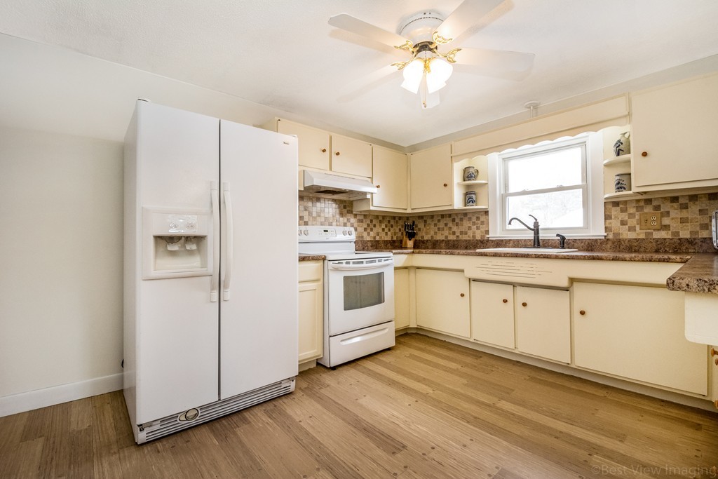 67 Old Bay Road Bolton, MA 01740 - Photo 8 of 30