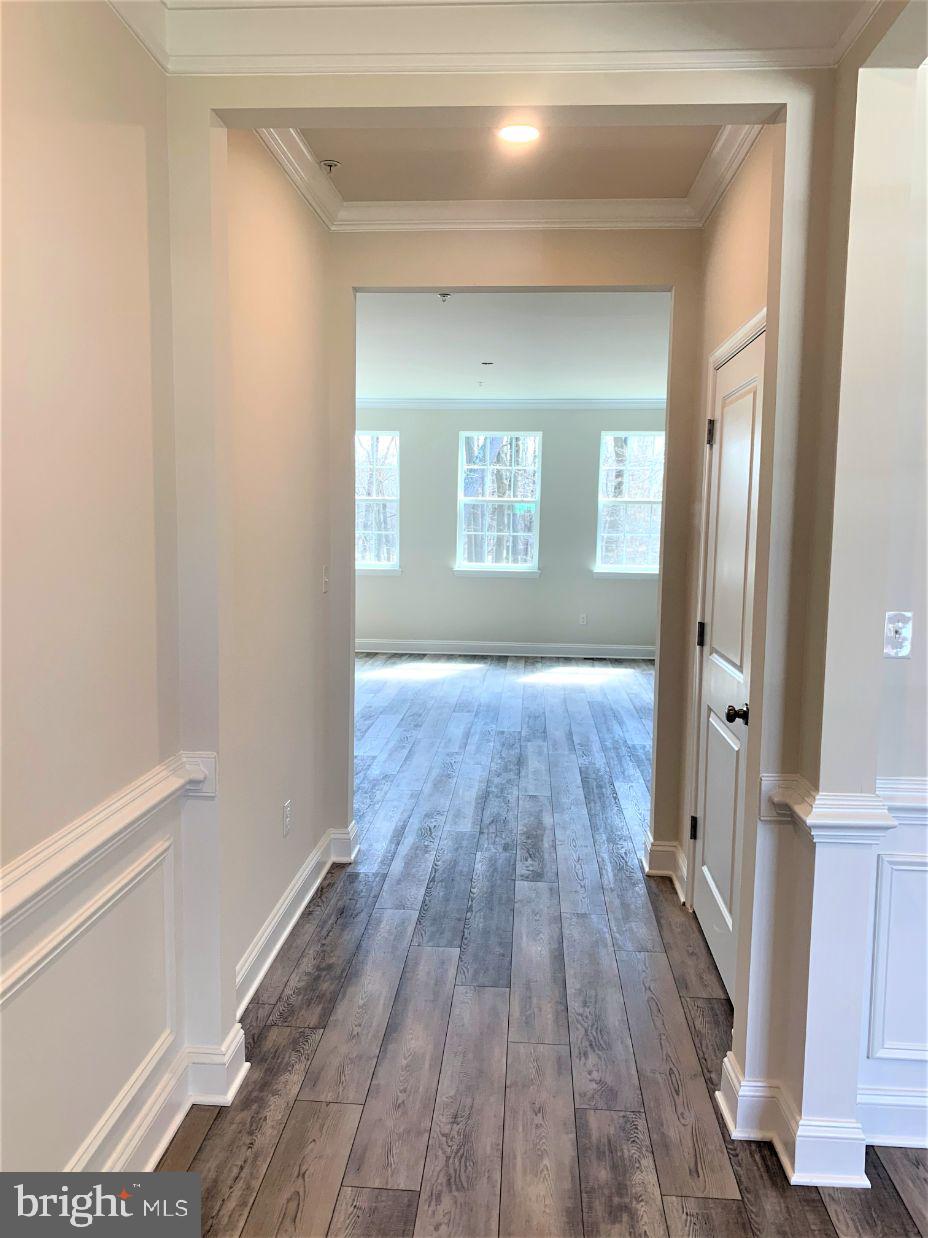 698 Stonegate Road Westminster, MD 21157 - Photo 3 of 27 Gallery Image 3