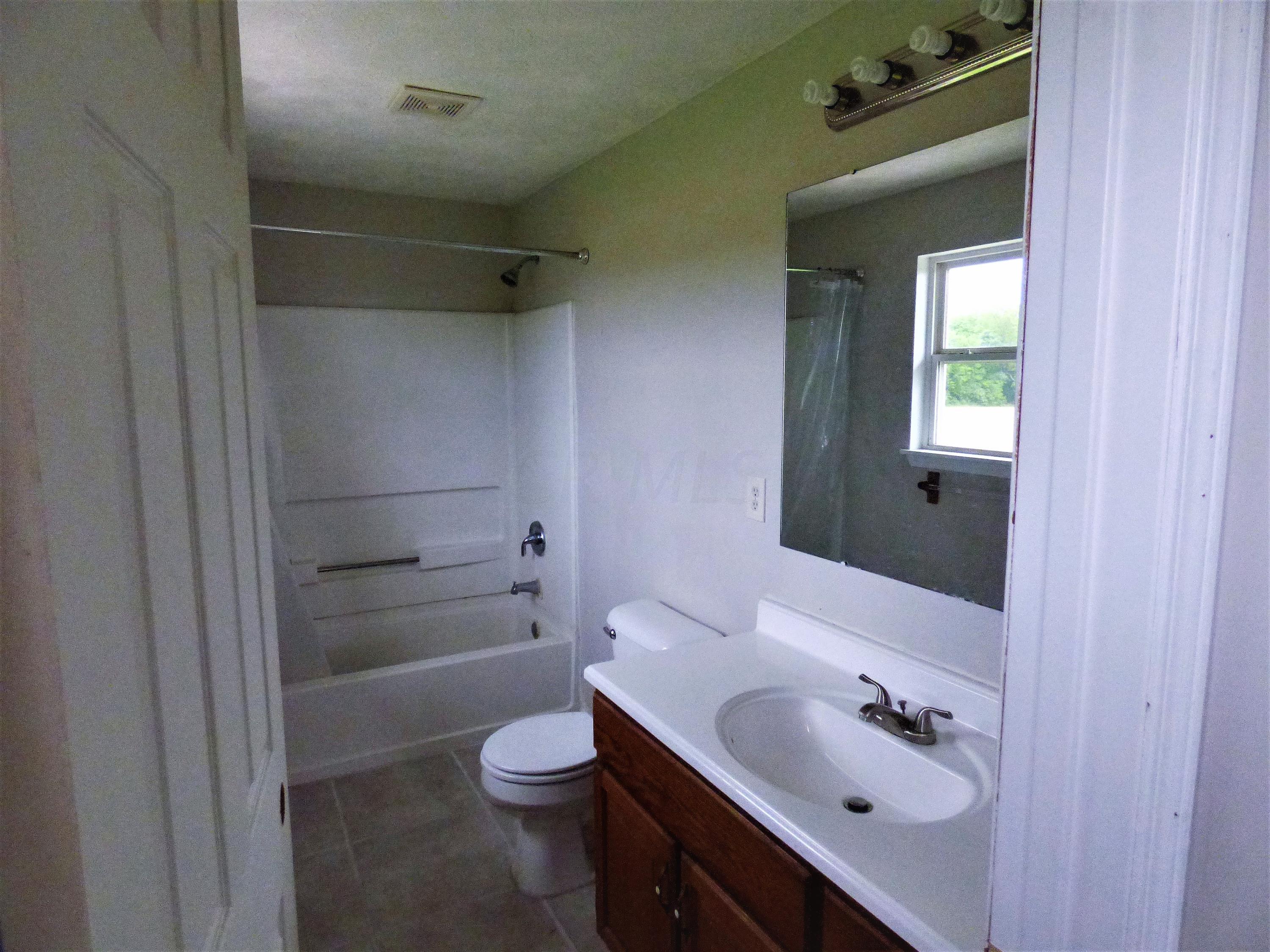 2903 Gooding Road Marion, OH 43302 - Photo 10 of 18 Gallery Image 10