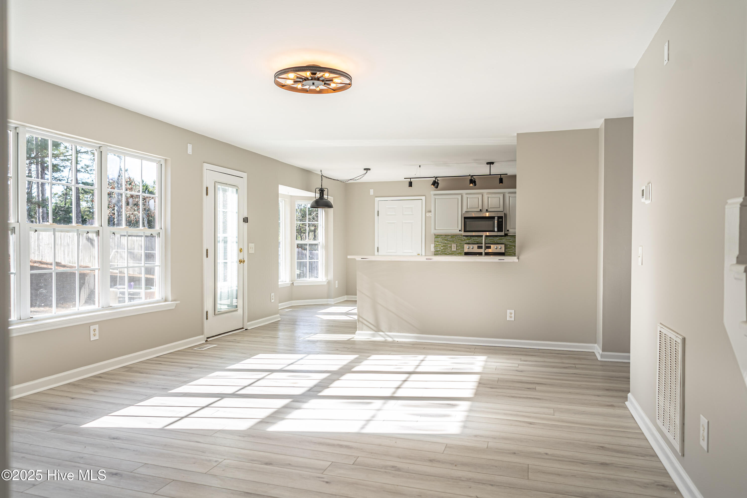 130 Covenant Road Whispering Pines, NC 28327 - Photo 18 of 41 DSC02068