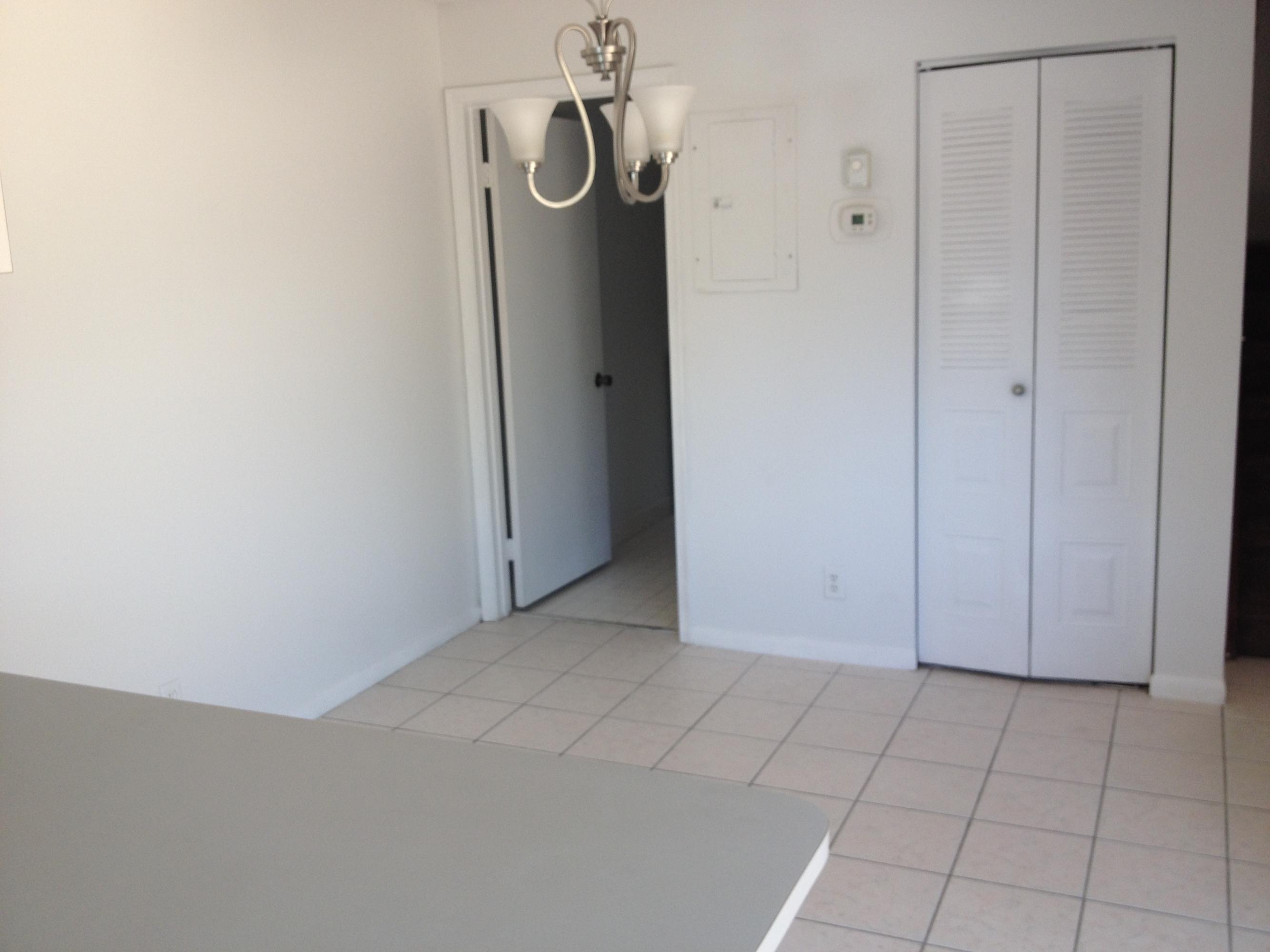 7636 Courtyard Run West, Unit 110 Boca Raton, FL 33433 - Photo 6 of 16 2014-06-14 14