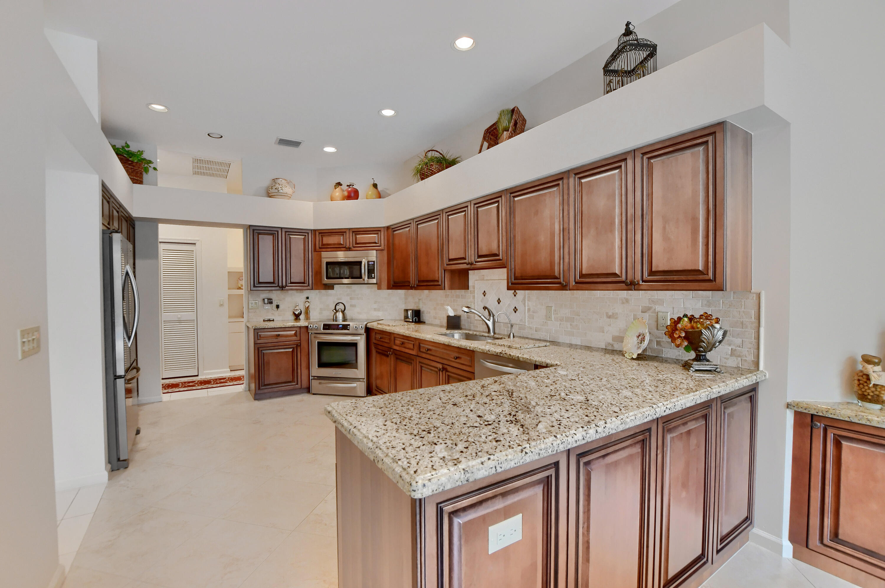 5770 Northwest 24th Terrace Boca Raton, FL 33496 - Photo 18 of 32 EBF_0930-HDR(5)