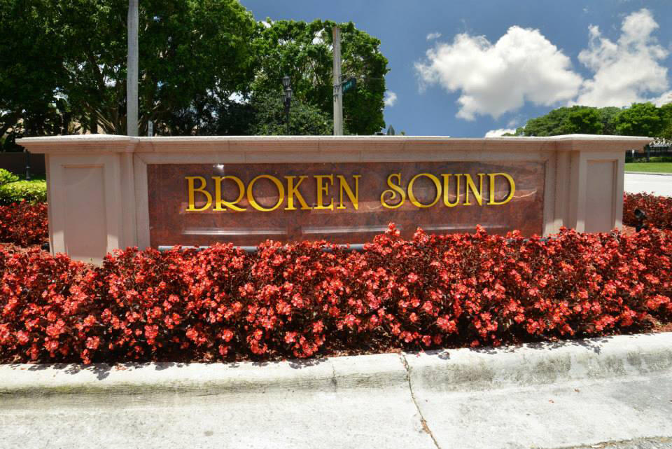 5770 Northwest 24th Terrace Boca Raton, FL 33496 - Photo 30 of 32 Broken Sound Sign