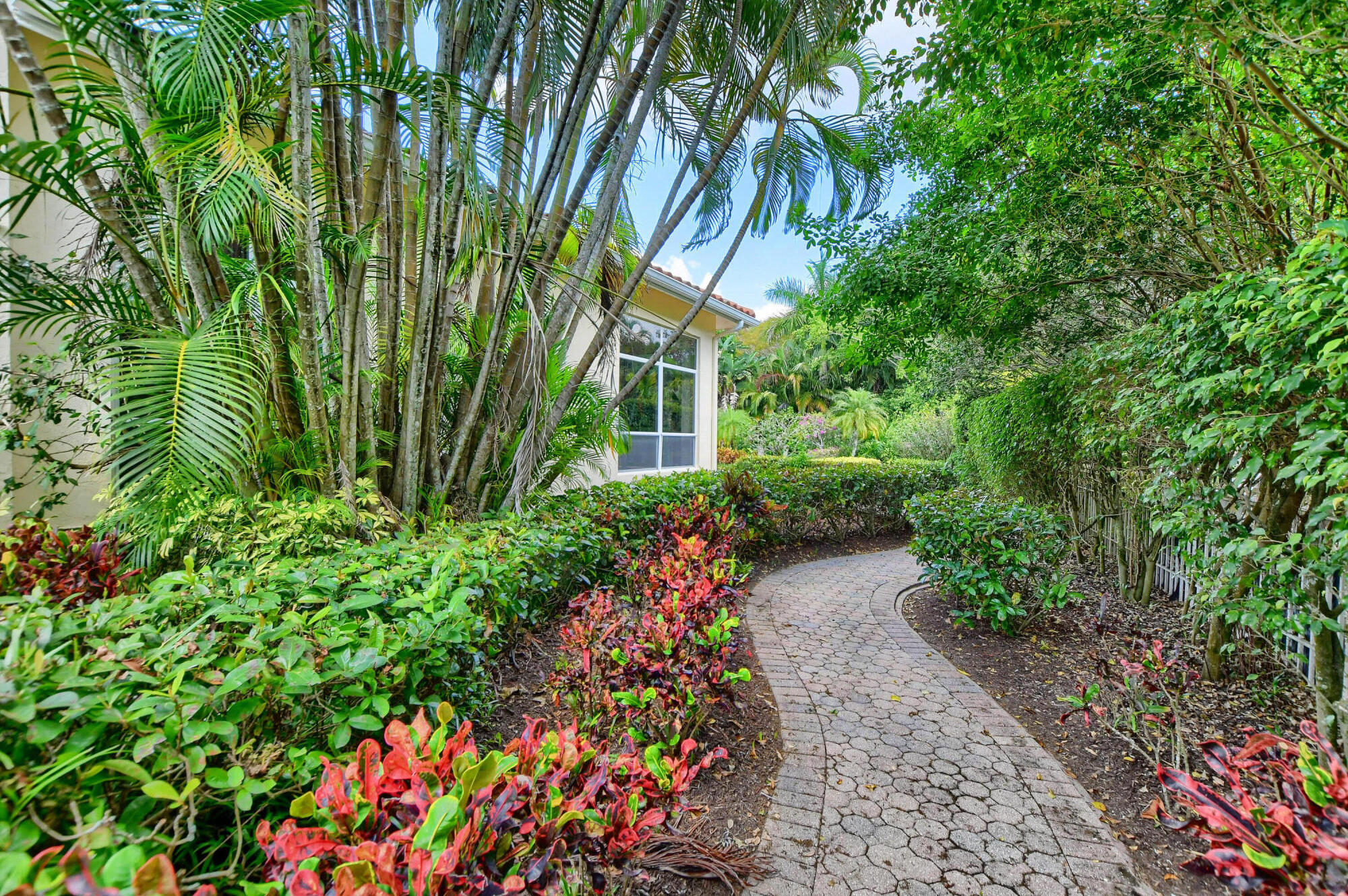 5770 Northwest 24th Terrace Boca Raton, FL 33496 - Photo 6 of 32 EBF_1025-HDR(5)
