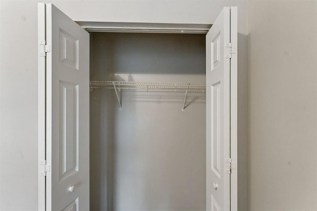 25355 Southwest 135th Court Homestead, FL 33032 - Photo 34 of 40 a close view of bathroom