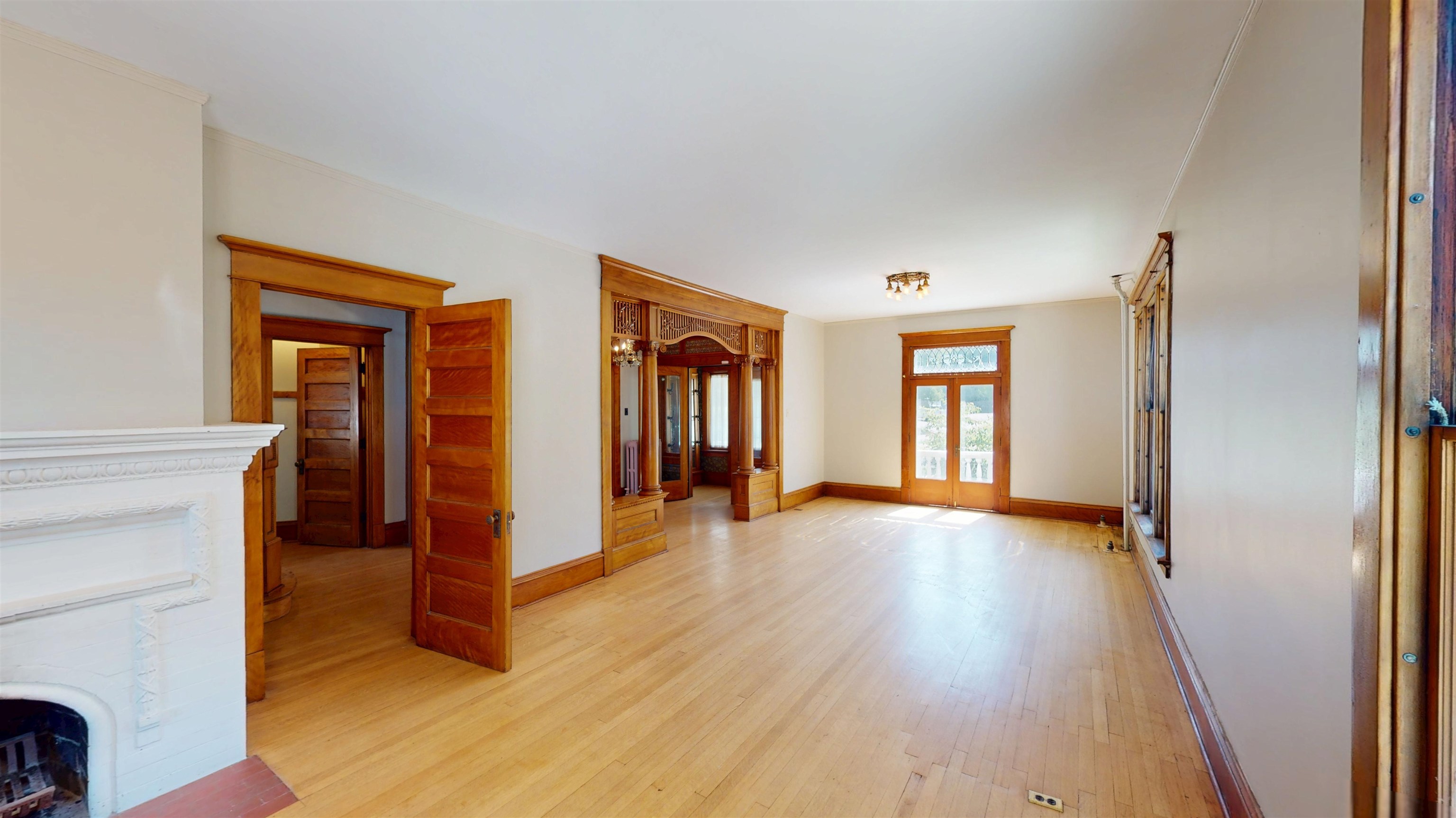 208 South Cherry Avenue Marshfield, WI 54449 - Photo 16 of 48