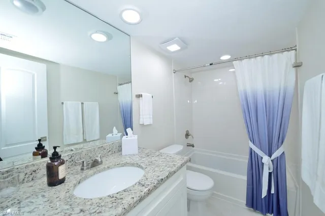 $3,500 | 3400 Frosty Way, Unit 5, Naples, FL 34112