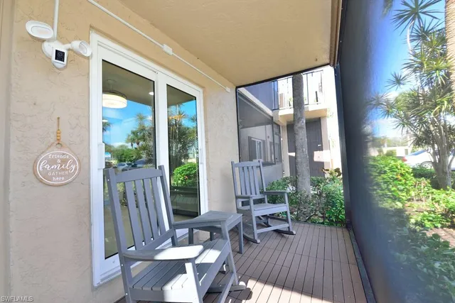 $3,500 | 3400 Frosty Way, Unit 5, Naples, FL 34112