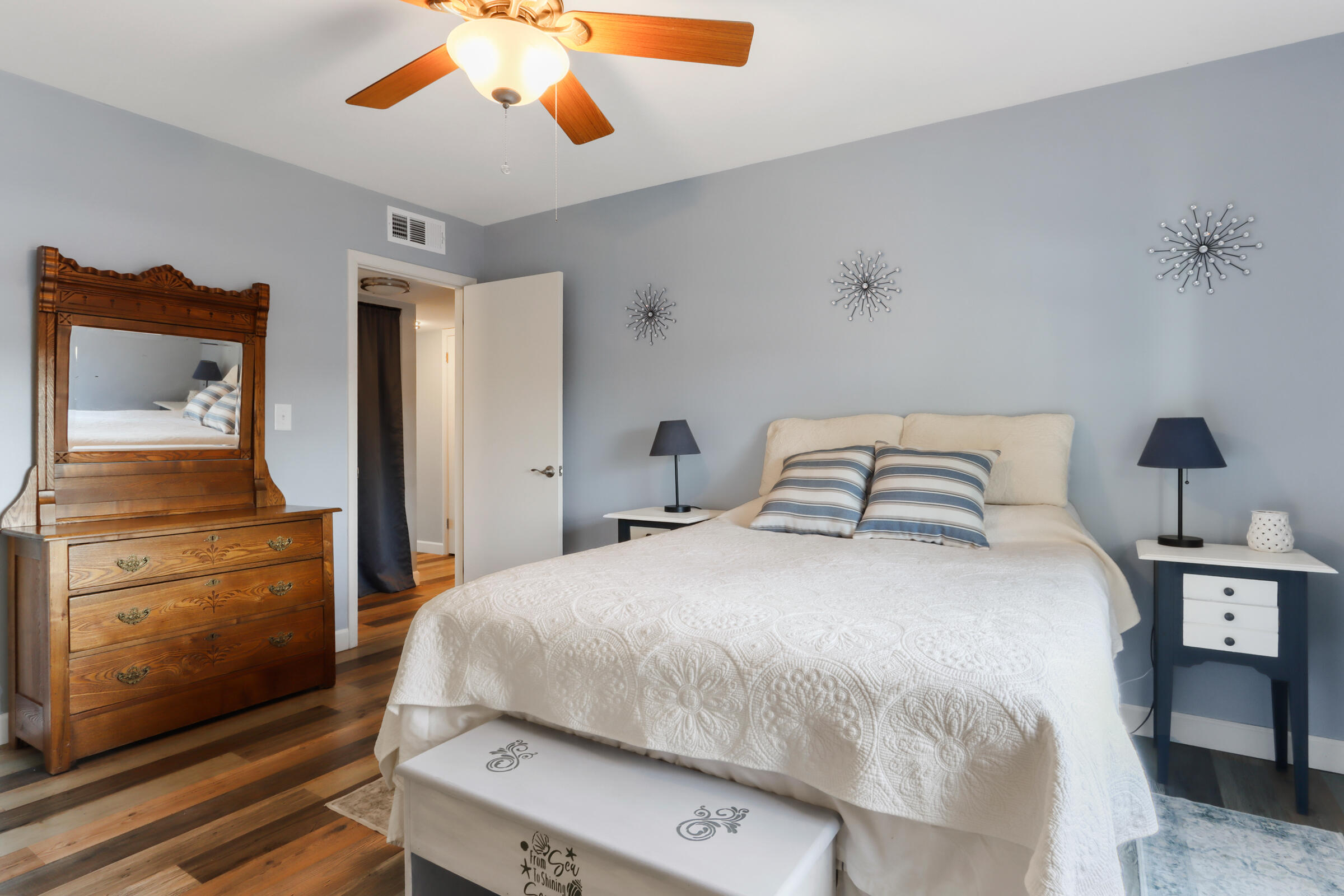 348 County Road B, Unit 8 Fontana, WI 53125 - Photo 14 of 83 Primary Bedroom