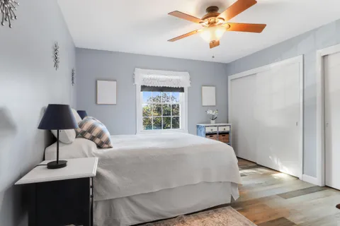 $305,500 | 348 County Road B, Unit 8, Fontana, WI 53125