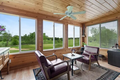 $305,500 | 348 County Road B, Unit 8, Fontana, WI 53125