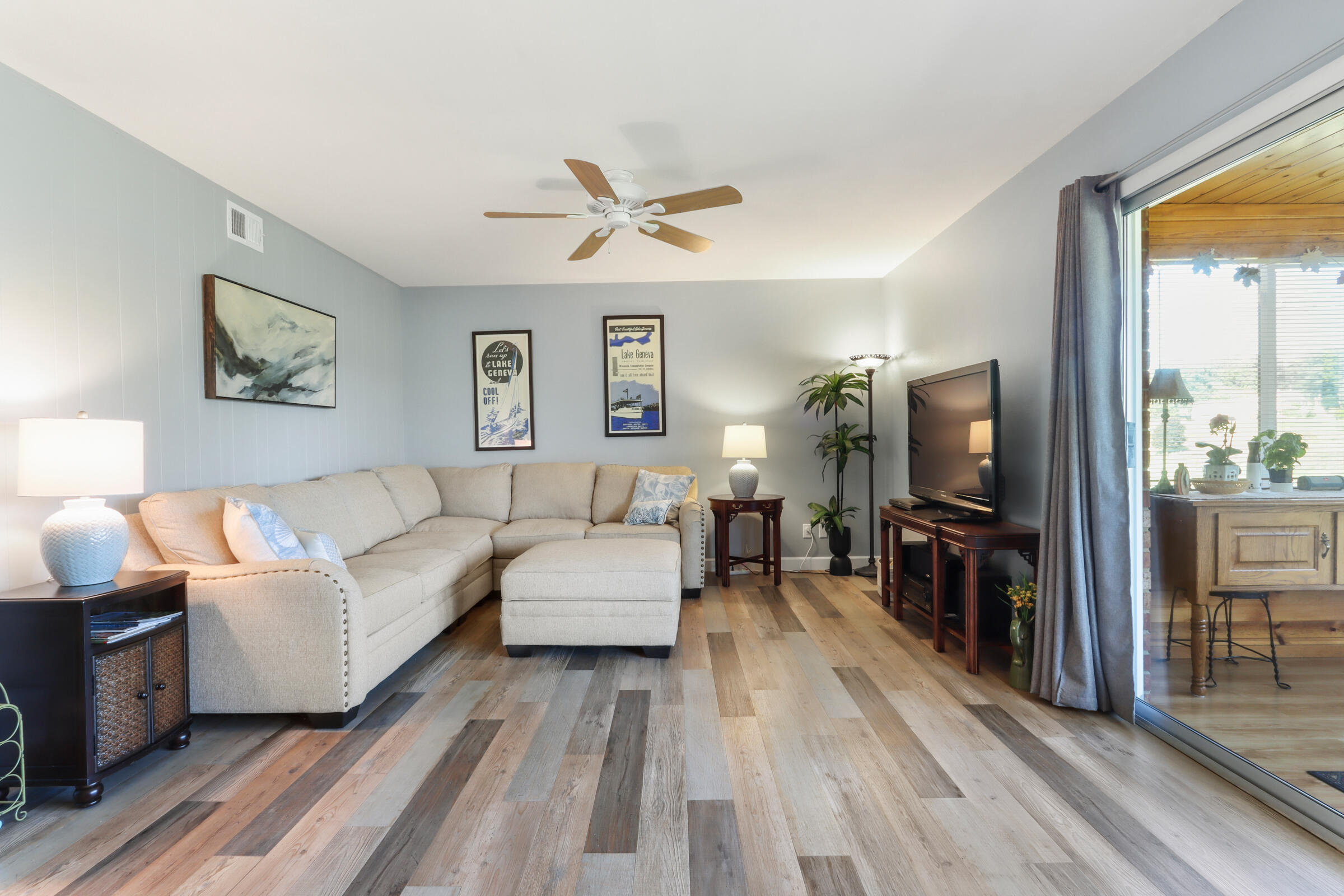 348 County Road B, Unit 8 Fontana, WI 53125 - Photo 2 of 83 Fully Furnished