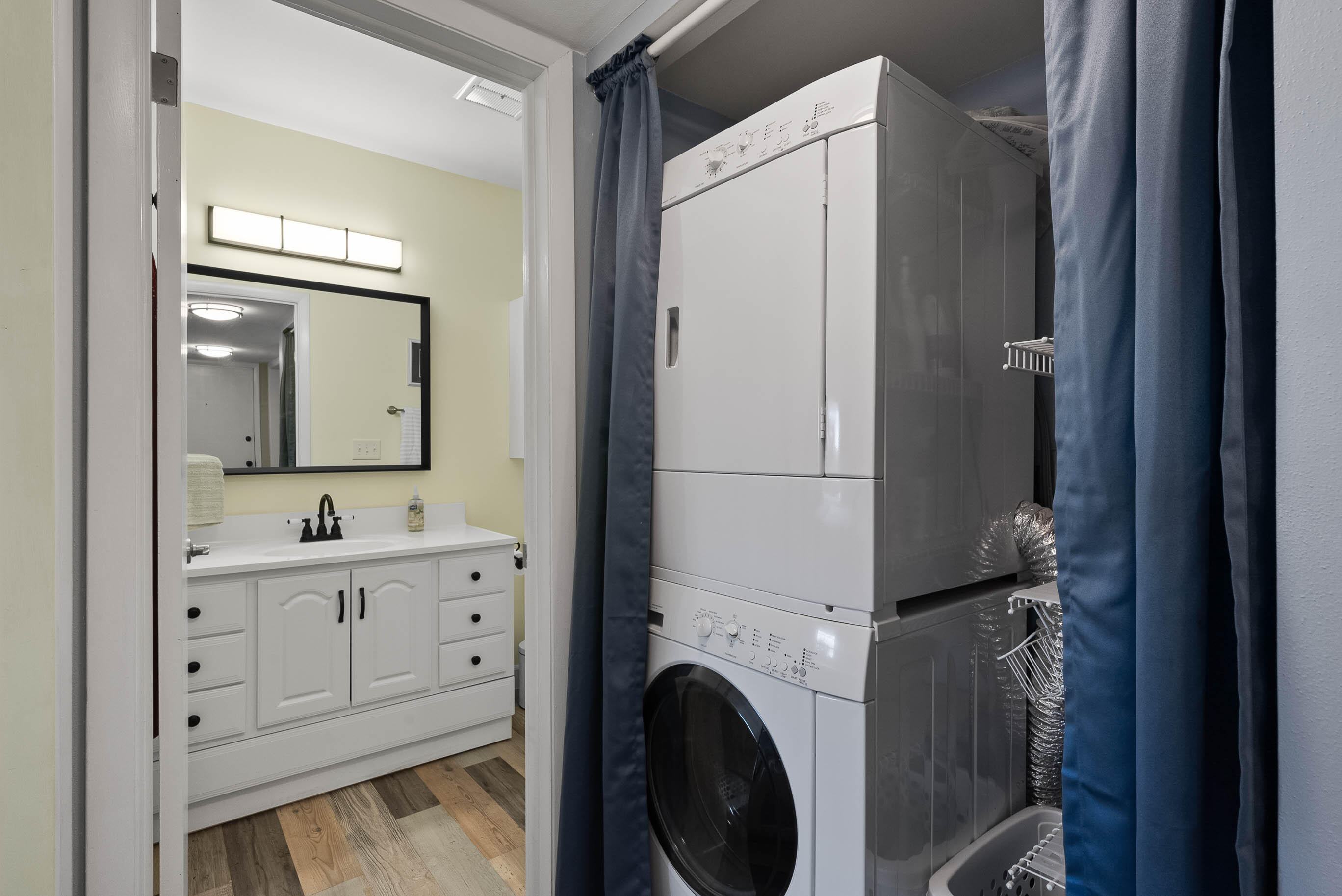 348 County Road B, Unit 8 Fontana, WI 53125 - Photo 30 of 83 Laundry Area